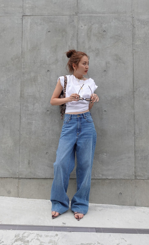 ルーズストレートデニム